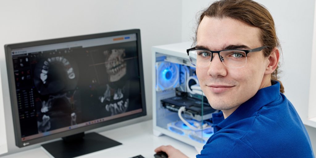 Planowanie wszczepienia implantu zęba na podstawie badania CBCT w Meritum Stomatologia w Łodzi